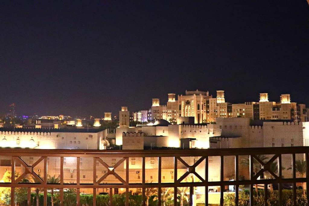 Veluxa - Luxury And Bright 1 Bedroom Apartment, Burj View! Dubai Luaran gambar